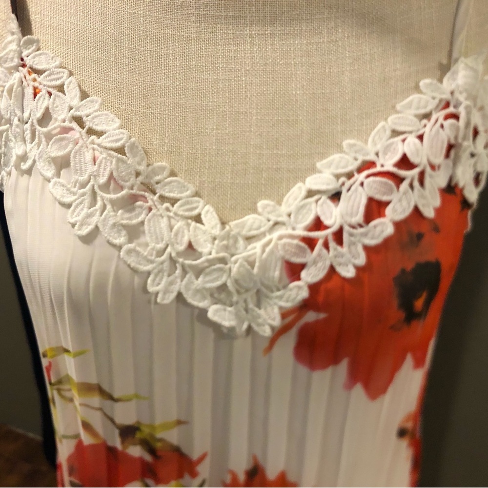 Floral lace maxi Dress